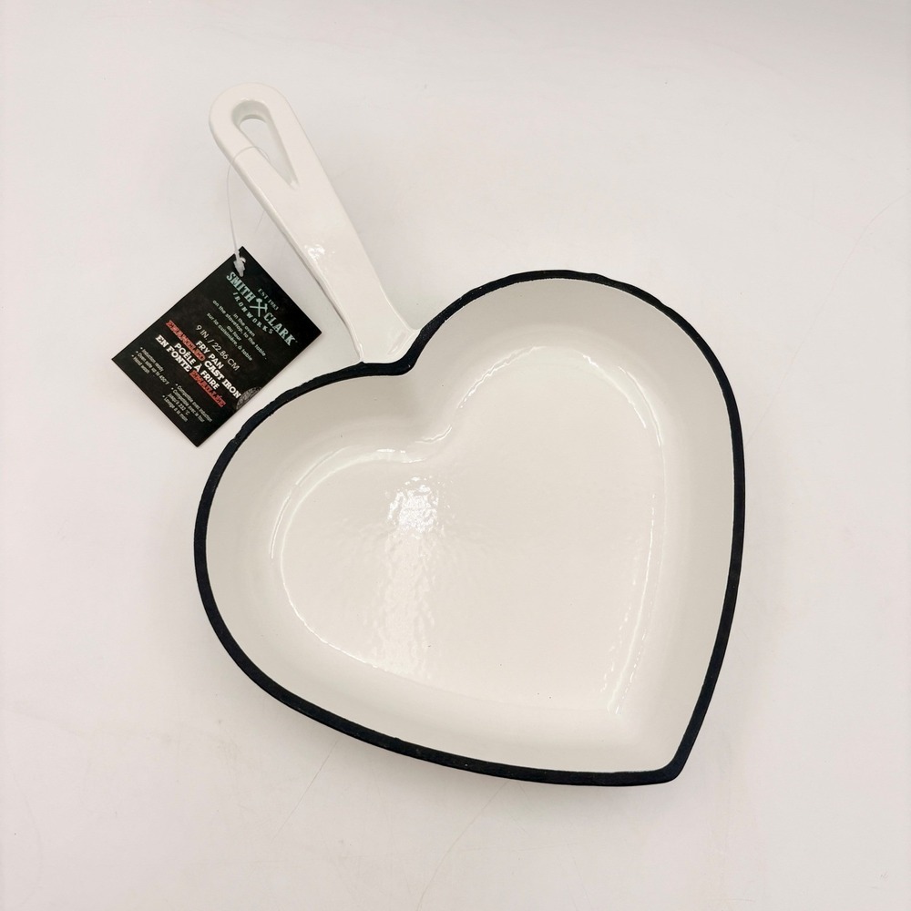Smith & Clark Ironworks 9 Inch White Heart Shaped Enameled Cast Iron‎ Fry Pan